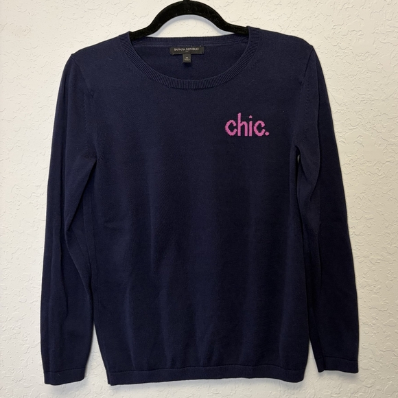 Banana Republic Navy Crew Neck Sweater, Size Medium "CHIC." - Picture 2 of 9